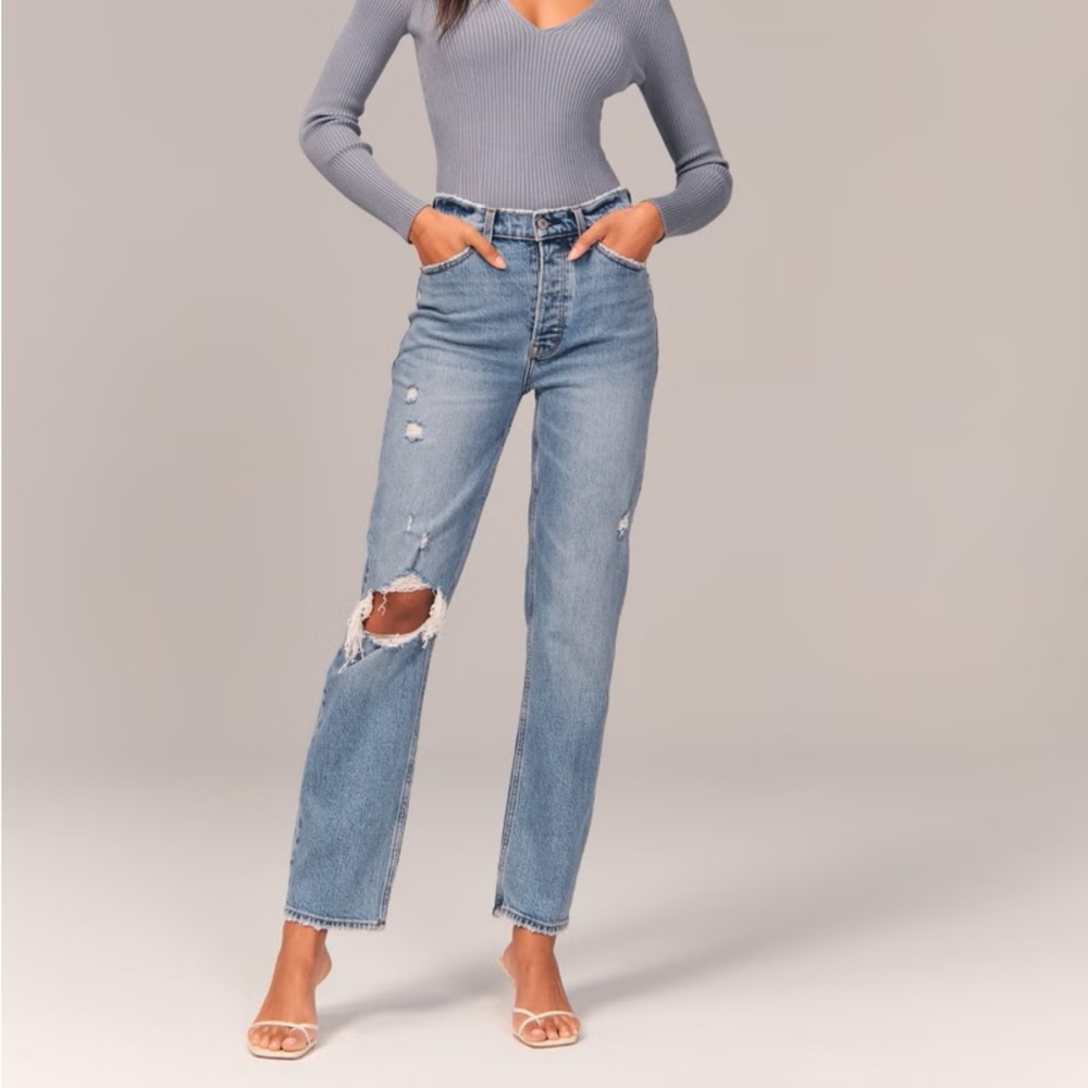 Abercrombie & Fitch The Dad High Rise Straight Distressed Leg Jeans